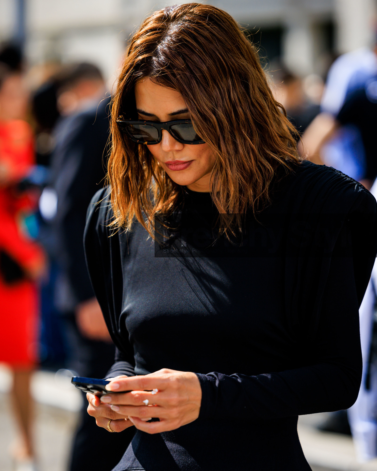MILAN, MFW, frenchystyle, fashion week, FW, jonathan paciullo, street style, SPRING SUMMER 2024, SS 24, vertical, atmosphere details, detail