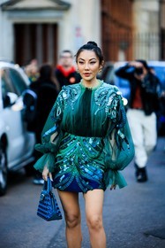 embroideres mini dress, haute couture dress, sparkling multicolor fress, blue handbag, sparkling handbag, golden loops, ruffle sleeves, jessica wang, fashion week, frenchystyle, FW, jonathan paciullo, street style, MFW, MILAN, FALL WINTER 2022_2023, AUTUMN WINTER 2022-2023, FW 22-23, vertical, atmosphere details