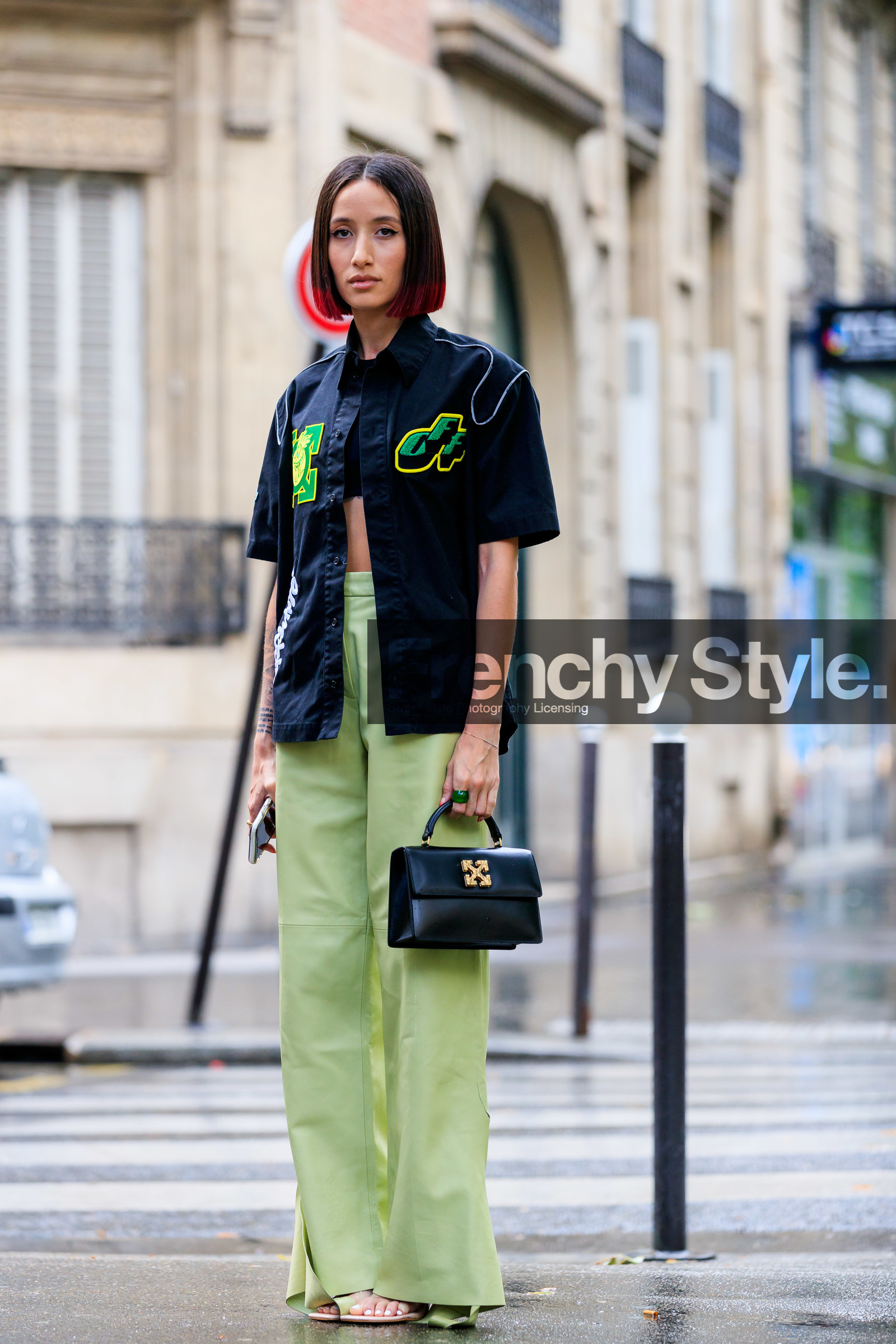 black shirt, black top, black leather bag, black bag, short sleeves shirt, embroidered shirt, green shirt, green pants, light green pants, cropped top, hand bag, off white bag, off white shirt, flare pants, leather pants, alexandra guerain, fashion week, frenchystyle, FW, jonathan paciullo, street style, PFW, PARIS, AUTUMN WINTER 2021-2022, FALL WINTER 2021-2022, FW 21-22, vertical, full length