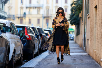 dior coat, yellow coat, floral printed coat, animal print coat, animal printed coat, fringe coat, navy blue coat, woolen coat, black dress, low necked dress, belted dress, mini dress, black leather boots, black suede boots, low boots, golden boots, fashion week, frenchystyle, FW, jonathan paciullo, street style, MFW, MILAN, AUTUMN WINTER 2020-2021, FALL WINTER 2020-2021, FW 20-21, horizontal, atmosphere details, full length