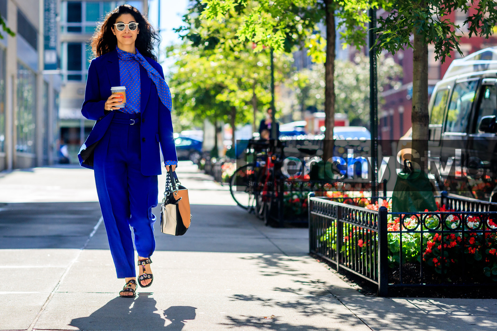 atmosphere details, black sandals, blazer, blue jacket, blue pants, blue shirt, blue suit, caroline issa, fashion week, frenchystyle, full length, FW, horizontal, jonathan paciullo, leather bag, NEW YORK, NYFW, polka dot, printed shirt, SPRING SUMMER 2018, SS 18, street style, sunglasses, trousers
