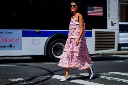 atmosphere details, cartier, checked dress, earrings, fashion week, frenchystyle, full length, FW, graphic dress, high heels, horizontal, jonathan paciullo, leather shoes, NEW YORK, NYFW, pink dress, plaid, printed dress, SPRING SUMMER 2018, SS 18, street style, sunglasses, watch, white shoes, yasmin sewell