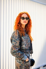 military look, bomber printed jacket, military jacket, pocket bomber jacket, black top, high waist military pants, printed pants, black sunglasses, mini fendi bag, mini leather bag, mini black handbag, lini beige bag, ginger hair, fashion week, frenchystyle, FW, jonathan paciullo, street style, MFW, MILAN, FALL WINTER 2022_2023, AUTUMN WINTER 2022-2023, FW 22-23, vertical, atmosphere details