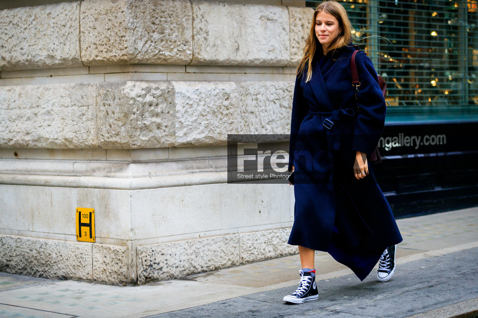 black shoes, black sneakers, converse, leather shoes, monica ainley, navy coat, street style, jonathan paciullo, FW, frenchystyle, fashion week, LFW, LONDON, AUTUMN WINTER 2019-2020, AW 19-20, FW 19-20, FALL WINTER 2019-2020, horizontal, atmosphere details, full length