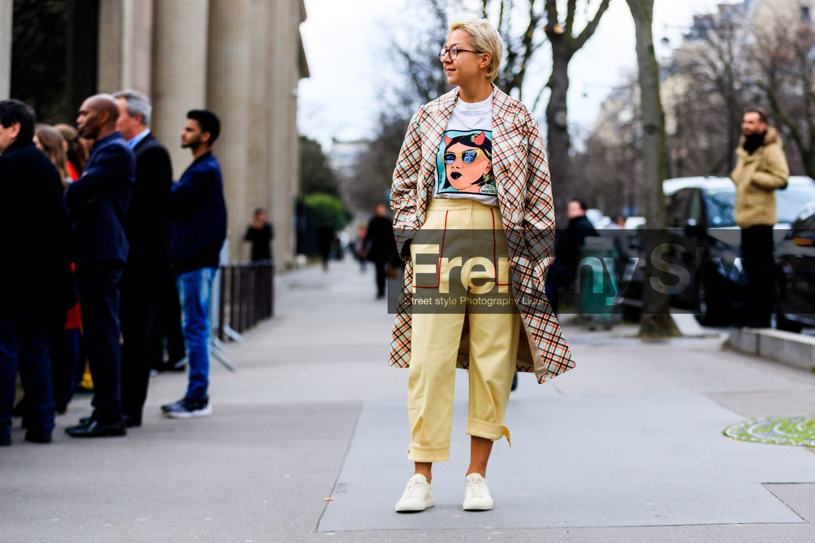 brown jacket, checked, graphic jacket, leather shoes, plaid, printed jacket, printed t shirt, trousers, white sneakers, white t shirt, yellow pants, street style, jonathan paciullo, FW, frenchystyle, fashion week, PFW, PARIS, AUTUMN WINTER 2018-2019, FALL WINTER 2018-2019, FW 18-19, horizontal, atmosphere details, full length