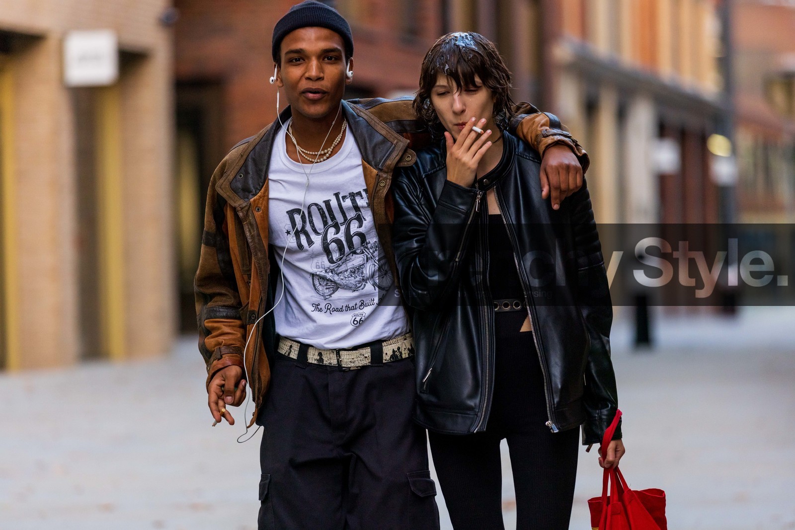 beanie, tshirt, white, jacket, leather, black, belt, black, fashion week, frenchystyle, FW, jonathan paciullo, street style, SPRING SUMMER 2022, SS 22, LFW, LONDON, horizontal, atmosphere details, detail, model
