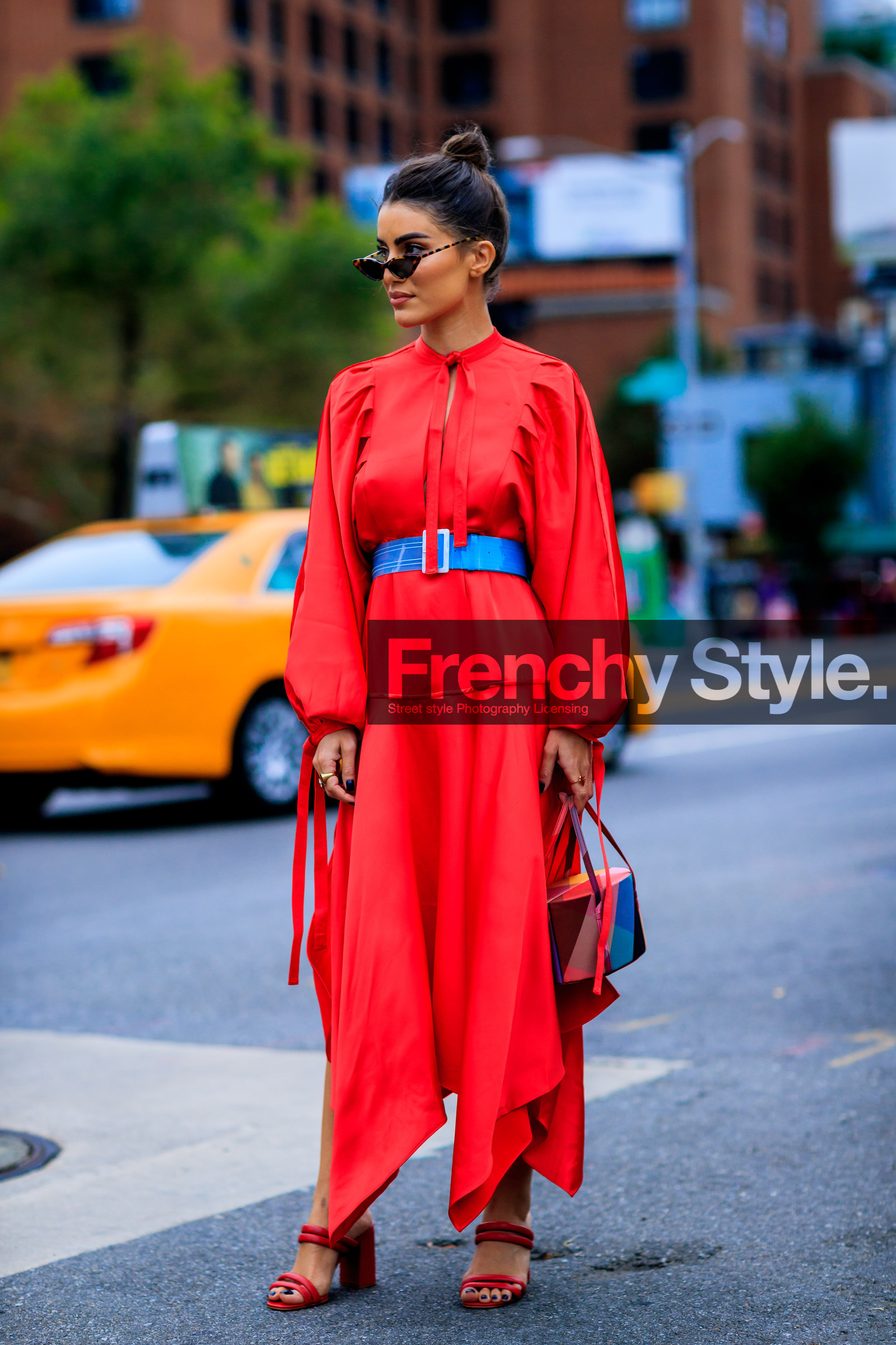 blue belt, camila coelho, graphic bag, high heels, leather bag, leather shoes, multicolor bag, printed bag, red dress, red shoes, sunglasses, turquoise, fashion week, frenchystyle, FW, jonathan paciullo, street style, NYFW, NEW YORK, SPRING SUMMER 2019, SS 19, vertical, full length
