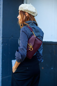 atmosphere details, back detail, beret, black pants, blue shirt, bordeaux, burgundy, checked shirt, detail, fashion week, frenchystyle, FW, gala gonzalez, graphic shirt, high waist, jonathan paciullo, jw anderson, leather bag, NEW YORK, NYFW, printed shirt, red bag, SPRING SUMMER 2018, SS 18, street style, striped shirt, trousers, vertical, white hat