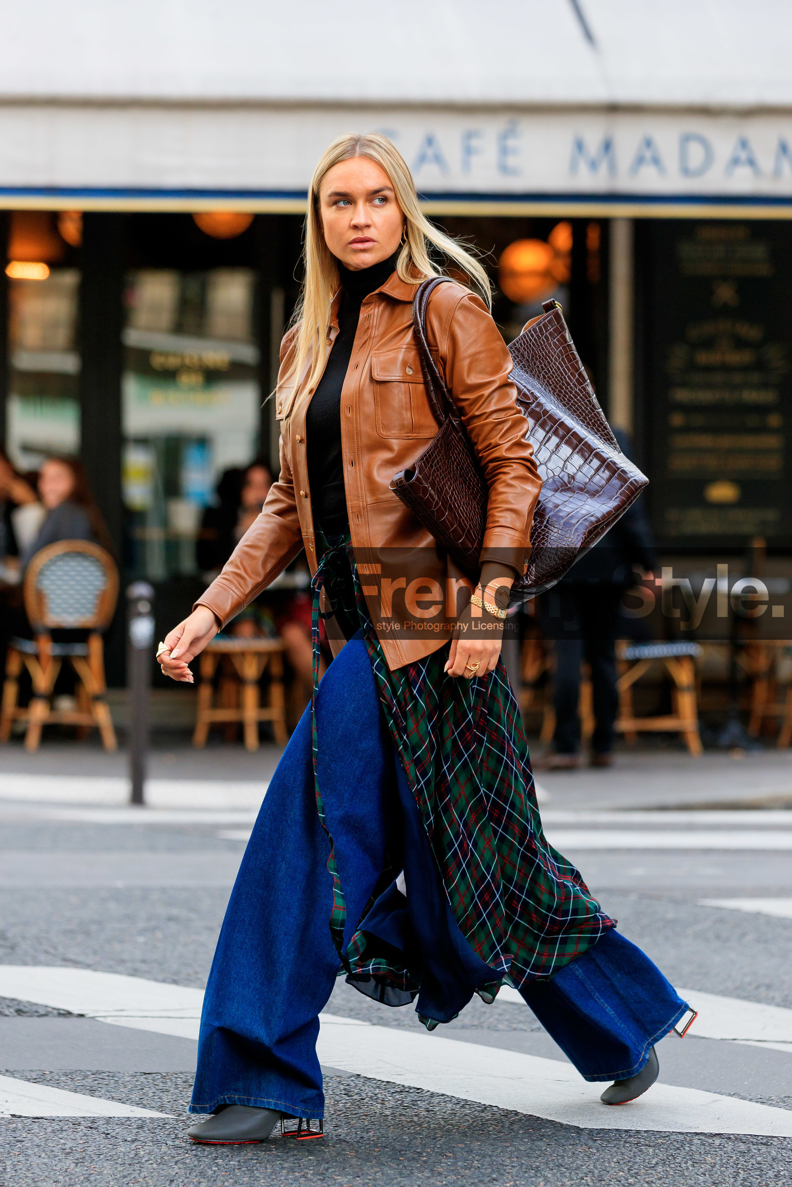 nina suess, camel leather jacket, camel leather shirt, brown leather bag, shopping bag, animal skin bag, blue jeans, flare jeans, green skirt, plaid skirt, checked skirt, wrap skirt, split skirt, mid long skirt, black pullover, turtleneck pullover, black leather boots, PARIS, PFW, SPRING SUMMER 2020, SS 20, fashion week, frenchystyle, FW, jonathan paciullo, street style, vertical, full length