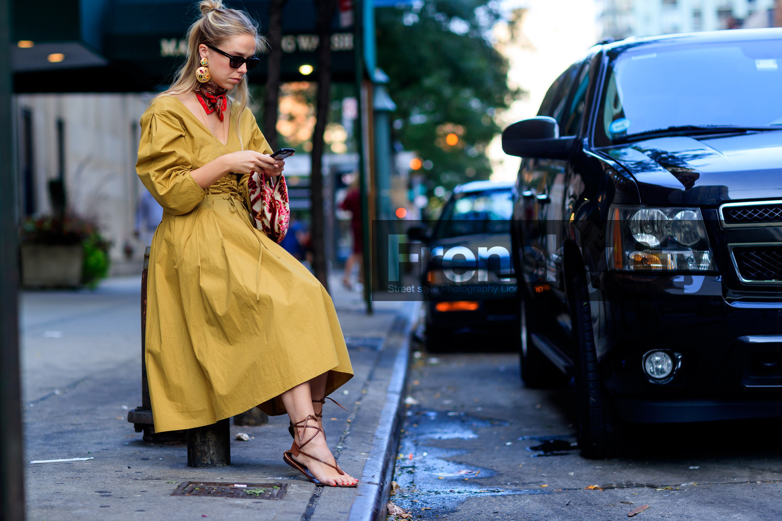atmosphere details, brocard, brown sandals, chloe king, earrings, fashion week, frenchystyle, full length, FW, horizontal, jonathan paciullo, leather bag, leather shoes, NEW YORK, NYFW, printed bag, red bag, red scarf, SPRING SUMMER 2018, SS 18, street style, sunglasses, yellow dress