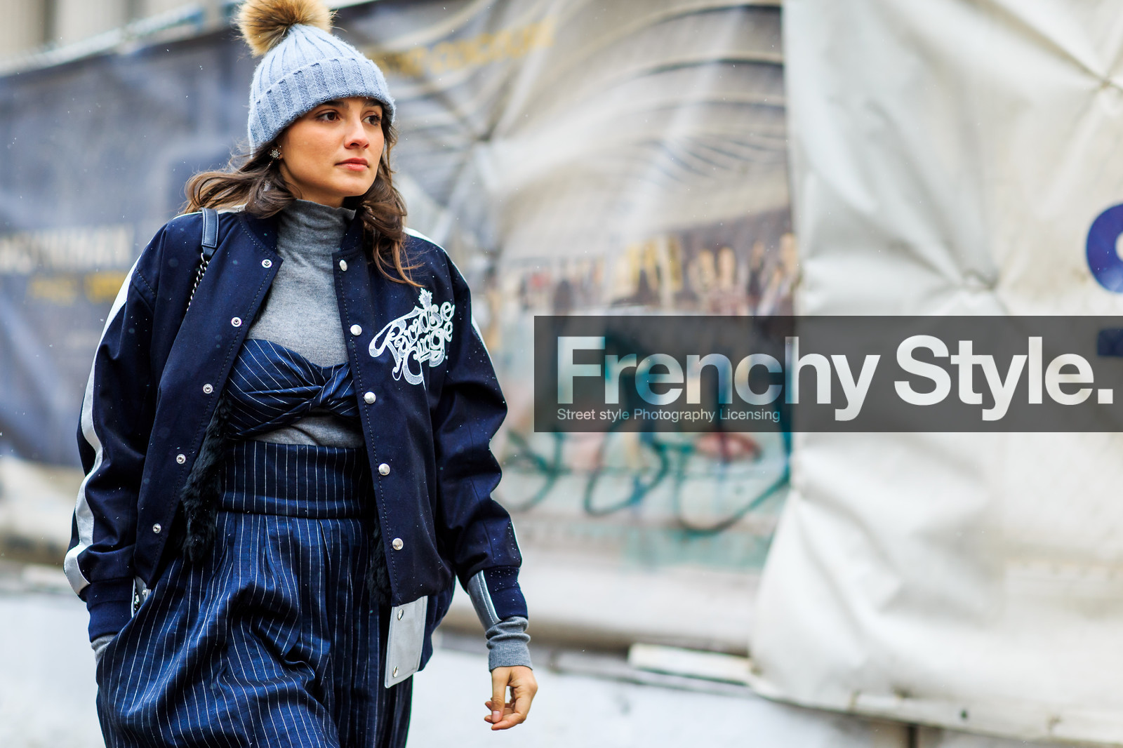 atmosphere details, AUTUMN WINTER 2016-2017, AW 16-17, black and white loafers, blue jacket, blue jumpsuit, bomber jacket, detail, fashion week, frenchystyle, FW, FW 16-17, graphic jumpsuit, grey beanie, grey turtleneck, horizontal, jonathan paciullo, juliana salazar, navy jumpsuit, NEW YORK, NYFW, oversize, printed jacket, printed jumpsuit, street style, striped jumpsuit, stripes, teddy jacket, wide pants, woman