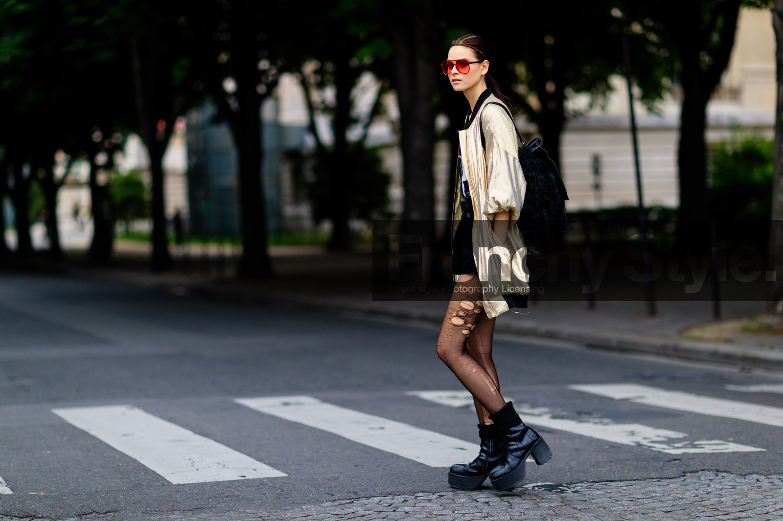 ana cristina, atmosphere details, AUTUMN WINTER 2016-2017, AW 16-17, backpack, black bag, black boots, black shorts, bomber jacket, detail, FALL WINTER 2016-2017, fashion week, frenchystyle, fun sunglasses, FW, FW 16-17, golden jacket, HAUTE COUTURE, high heels, horizontal, jonathan paciullo, leather boots, long hair, MENSWEAR, model, PARIS, PFW, street style, sunglasses, tights