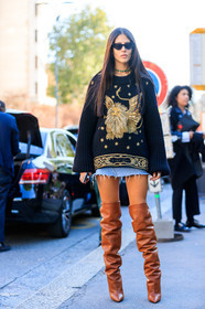 animal print, black sweater, blue denim, brown boots, denim skirt, fashion week, frenchystyle, full length, FW, gilda ambrosio, gucci, high boots, high heels, jonathan paciullo, leather shoes, MFW, MILAN, printed sweater, SPRING SUMMER 2018, SS 18, street style, sunglasses, vertical