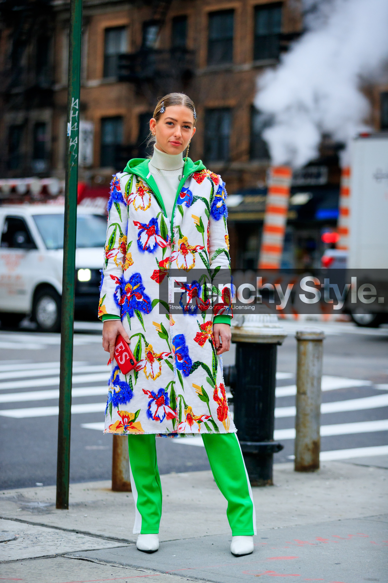 embroidered coat, embroideries, floral, flowers, graphic jacket, graphic pants, green pants, high heels, hood, leather shoes, printed coat, printed jacket, printed pants, sweatpants, trousers, white coat, white shoes, white sweater, street style, jonathan paciullo, FW, frenchystyle, fashion week, NYFW, NEW YORK, AUTUMN WINTER 2018-2019, AW 18-19, FALL WINTER 2018-2019, FW 18-19, vertical, full length, emili sindlev