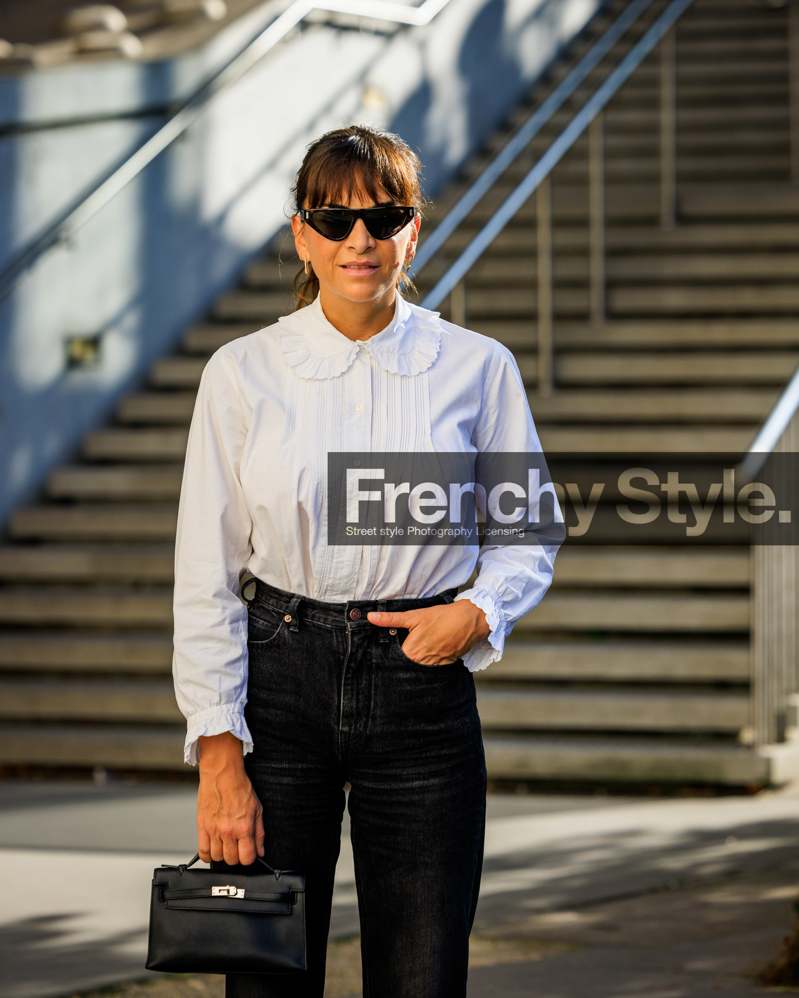 PARIS, PFW, fashion week, frenchystyle, FW, jonathan paciullo, street style, SPRING SUMMER 2024, SS 24, vertical, atmosphere details, detail