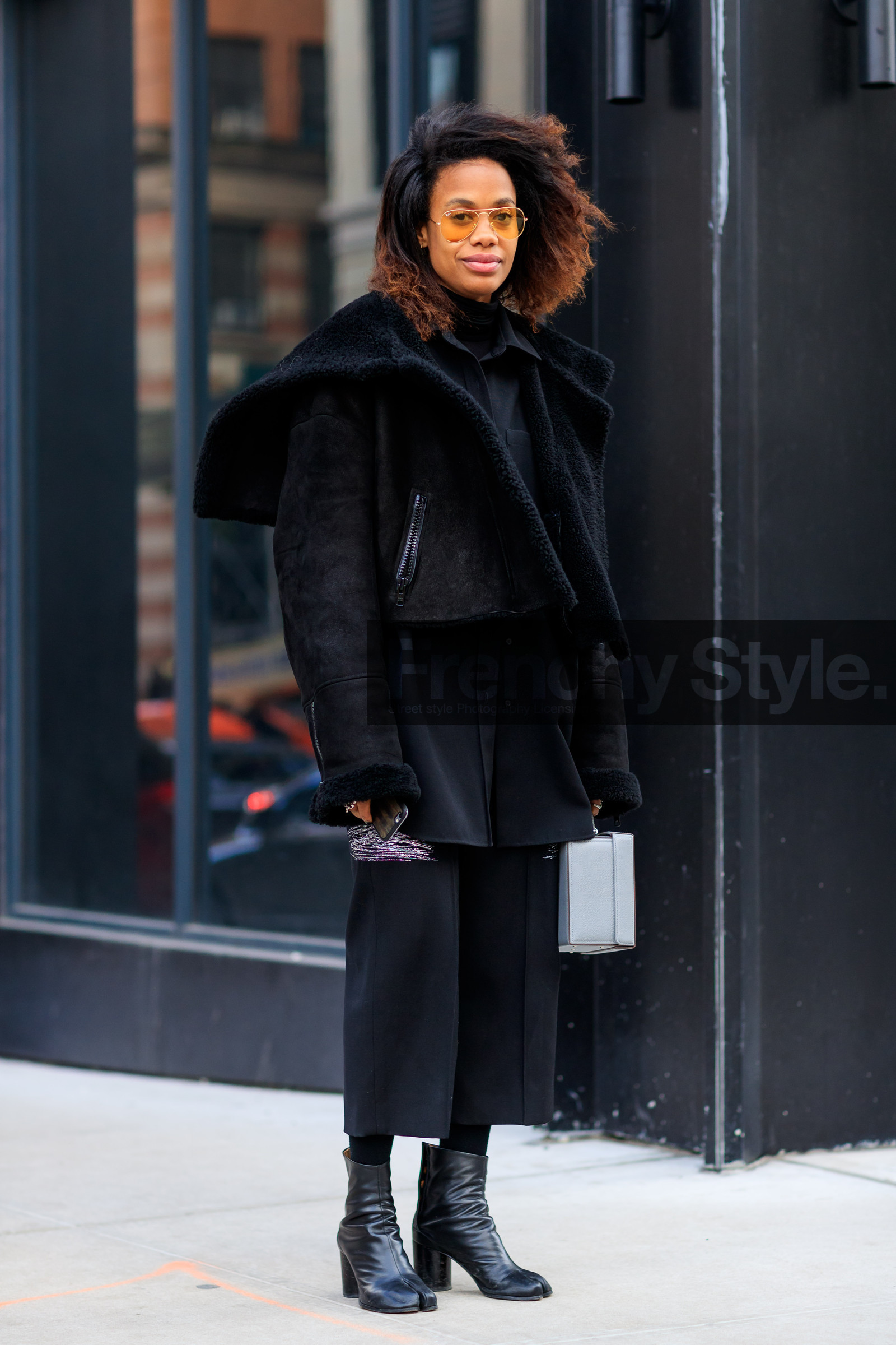 AUTUMN WINTER 2017-2018, AW 17-18, black fur, black jacket, black pants, black shirt, black shoes, FALL WINTER 2017-2018, fashion week, frenchystyle, full length, fur jacket, FW, FW 17-18, grey bag, high heels, jan-michael quammie, jonathan paciullo, leather bag, leather jacket, leather shoes, maison martin margiela, NEW YORK, NYFW, shearling, street style, sunglasses, tabi shoes, trousers, vertical