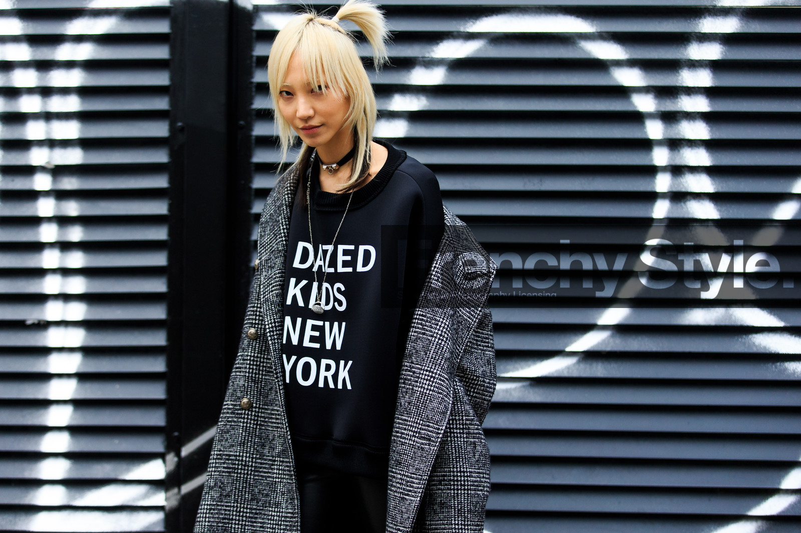 atmosphere details, AUTUMN WINTER 2016-2017, AW 16-17, black pants, black sweater, checked coat, chocker, detail, fashion week, frenchystyle, FW, FW 16-17, grey coat, horizontal, jonathan paciullo, leather pants, message, model, NEW YORK, NYFW, printed sweater, soo joo park, street style, trousers, woman