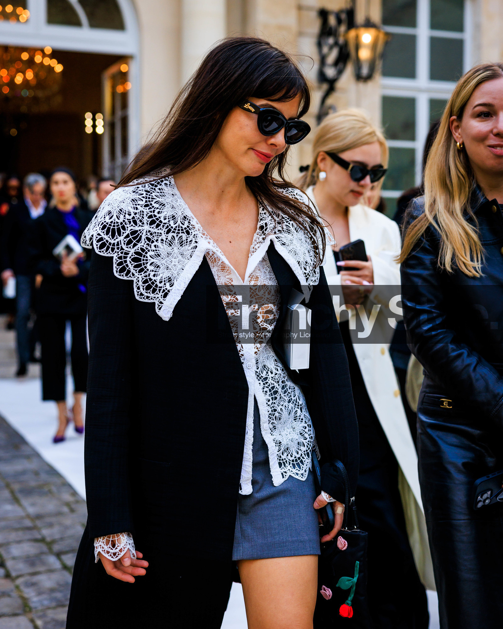 PARIS, PFW, fashion week, frenchystyle, FW, jonathan paciullo, street style, SPRING SUMMER 2024, SS 24, vertical, atmosphere details, detail