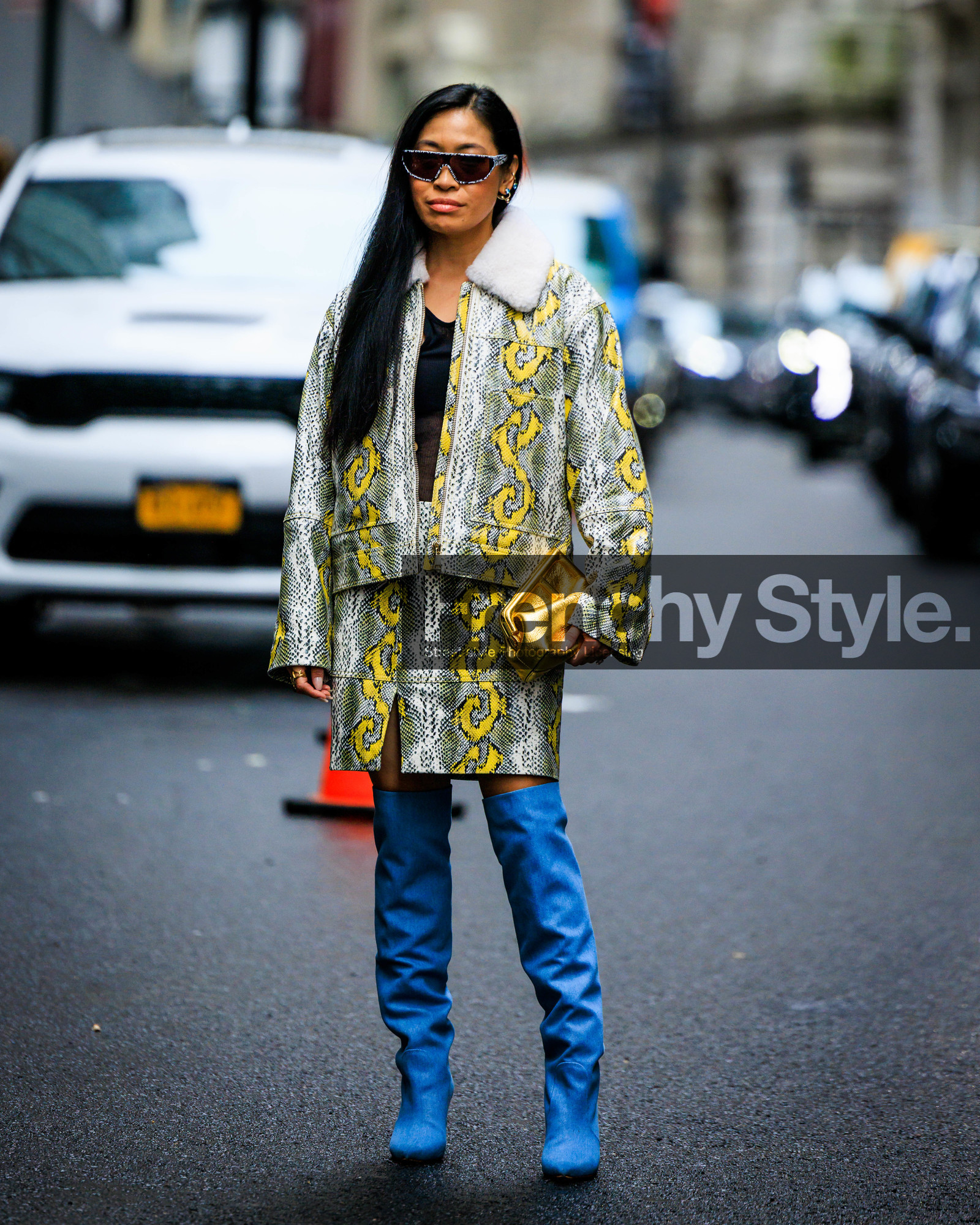jonathan paciullo, FW, frenchystyle, fashion week, street style, vertical, detail, atmosphere details, NEW YORK, NYFW, SPRING SUMMER 2024, SS 24