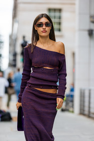 Patricia Manfield, purple, handbag, knits, knitted top, skirt, sunglasses, fashion week, frenchystyle, FW, jonathan paciullo, street style, SPRING SUMMER 2022, SS 22, LFW, LONDON, vertical, atmosphere details, detail
