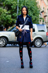 black bag, blue coat, corset, fashion week, frenchystyle, full length, FW, high heels, jonathan paciullo, leather bag, leather shoes, MFW, MILAN, navy coat, prada, SPRING SUMMER 2017, SS 17, street style, tights, trousers, vertical, white belt, yoyo cao