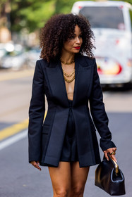 bag, black bag, black blazer, black short, blazer, fendi bag, layering necklace, leather bag, necklace, Sai de Silva, short, fashion week, frenchystyle, FW, jonathan paciullo, street style, MFW, MILAN, SPRING SUMMER 2022, SS 22, vertical, atmosphere details, detail