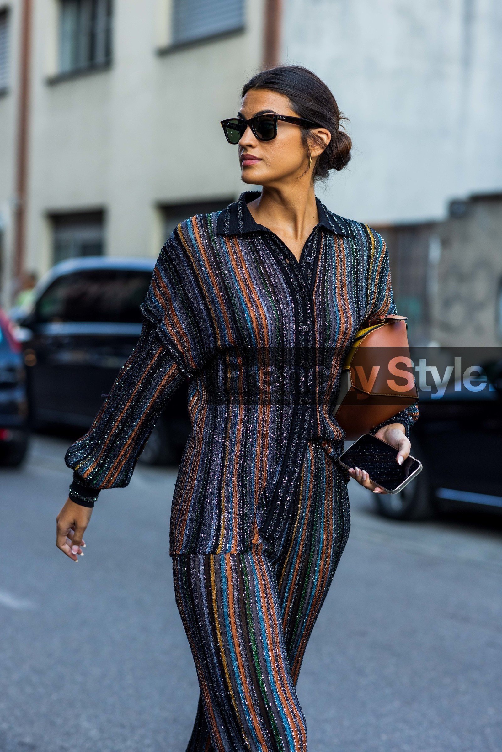 sunglasses, bun, colored bag, hoops, loewe bag, Marta Lozano, printed pants, printed shirt, sequin, striped pants, striped shirt, stripes, rayban, camel bag, leather bag, print, fashion week, frenchystyle, FW, jonathan paciullo, street style, MFW, MILAN, SPRING SUMMER 2022, SS 22, vertical, atmosphere details, detail