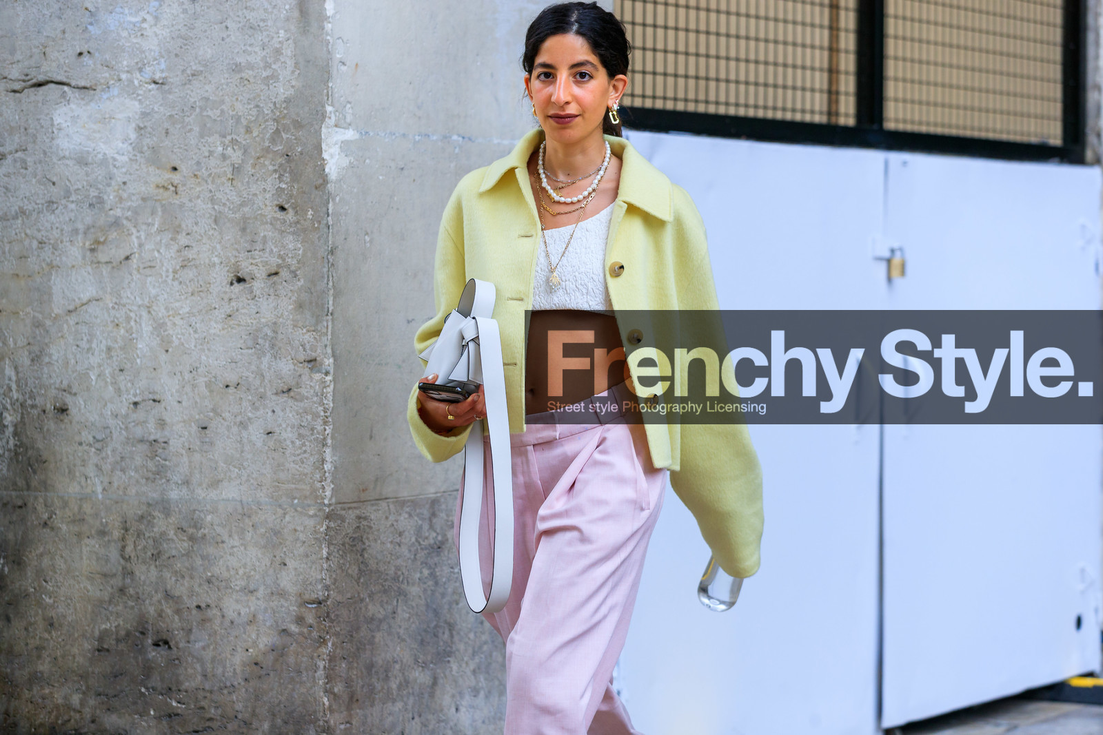 light yellow jacket, yellow jacket, white top, asymmetrical top, cropped top, light pink pants, pink pants, oversize pants, carrot pants, low waist pants, golden necklace, golden earrings, multi necklace, multi earrings, medal necklace, pearl necklace, white leather bag, acne studios bag, selma kaci, fashion week, frenchystyle, FW, jonathan paciullo, street style, PFW, PARIS, SPRING SUMMER 2022, SS 22, horizontal, atmosphere details, detail