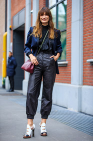 AUTUMN WINTER 2016-2017, AW 16-17, black, black and white, black and white shoes, black pants, black top, blazer, blue, blue jacket, bordeaux, burgundy, caroline de maigret, FALL WINTER 2016-2017, fashion week, fendi, frenchystyle, full length, FW, FW 16-17, high heels, high waist, jonathan paciullo, leather bag, leather pants, leather shoes, LFW, LONDON, long hair, MENSWEAR, navy, navy jacket, open toe, red bag, street style, sweatpants, trousers, tucked in, vertical
