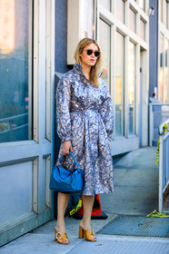 Annabel Rosendahl, blue bag, embroidered shoes, fashion week, frenchystyle, full length, FW, graphic dress, high heels, jonathan paciullo, leather bag, leather shoes, loewe, louis vuitton, NEW YORK, NYFW, printed coat, printed dress, silver coat, SPRING SUMMER 2018, SS 18, street style, sunglasses, vertical, yellow shoes