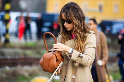 atmosphere details, AUTUMN WINTER 2016-2017, AW 16-17, beige coat, brown bag, detail, FALL WINTER 2016-2017, fashion week, frenchystyle, FW, FW 16-17, geometric, graphic bag, horizontal, jonathan paciullo, leather bag, LFW, loewe, LONDON, long hair, MENSWEAR, mira duma, miroslava duma, ray ban, street style, sunglasses, trench coat