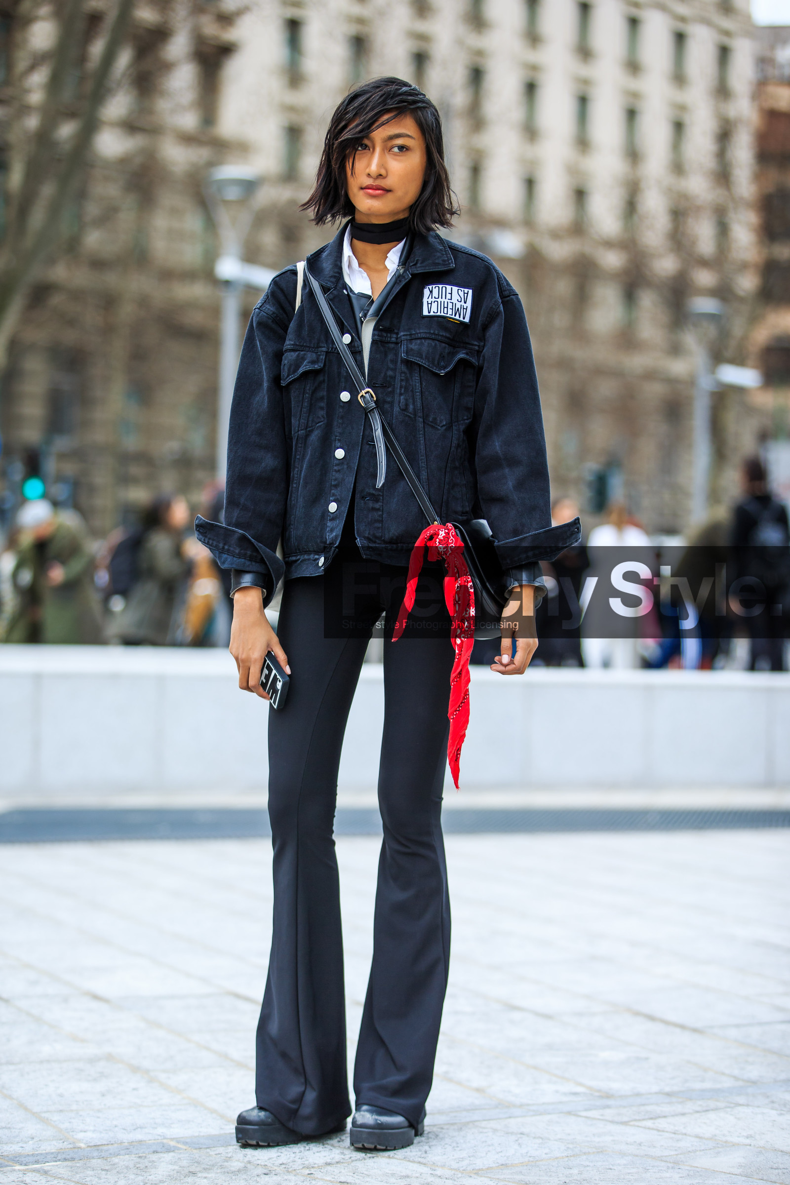 AUTUMN WINTER 2016-2017, AW 16-17, beige fur, beige jacket, black bag, blue denim, bomber jacket, chanel, céline, denim pants, FALL WINTER 2016-2017, fashion week, frenchystyle, full length, fur jacket, FW, FW 16-17, hoodie, jeans, jonathan paciullo, leather bag, LFW, LONDON, MENSWEAR, model, red sweater, street style, sunglasses, trousers, vertical