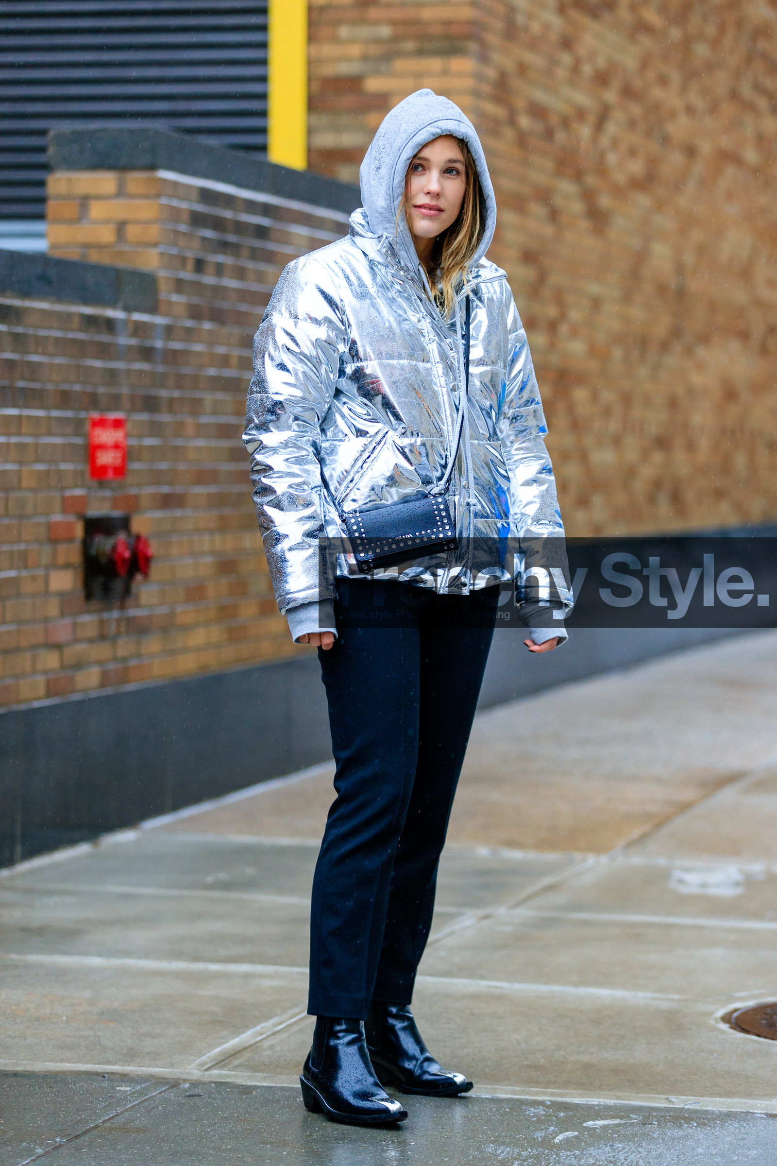 AUTUMN WINTER 2017-2018, AW 17-18, black bag, black boots, black pants, black shoes, down jacket, FALL WINTER 2017-2018, fashion week, frenchystyle, full length, FW, FW 17-18, grey sweater, hoodie, jonathan paciullo, leather bag, leather shoes, NEW YORK, NYFW, prada, shiny coat, silver jacket, street style, studs, trousers, vertical