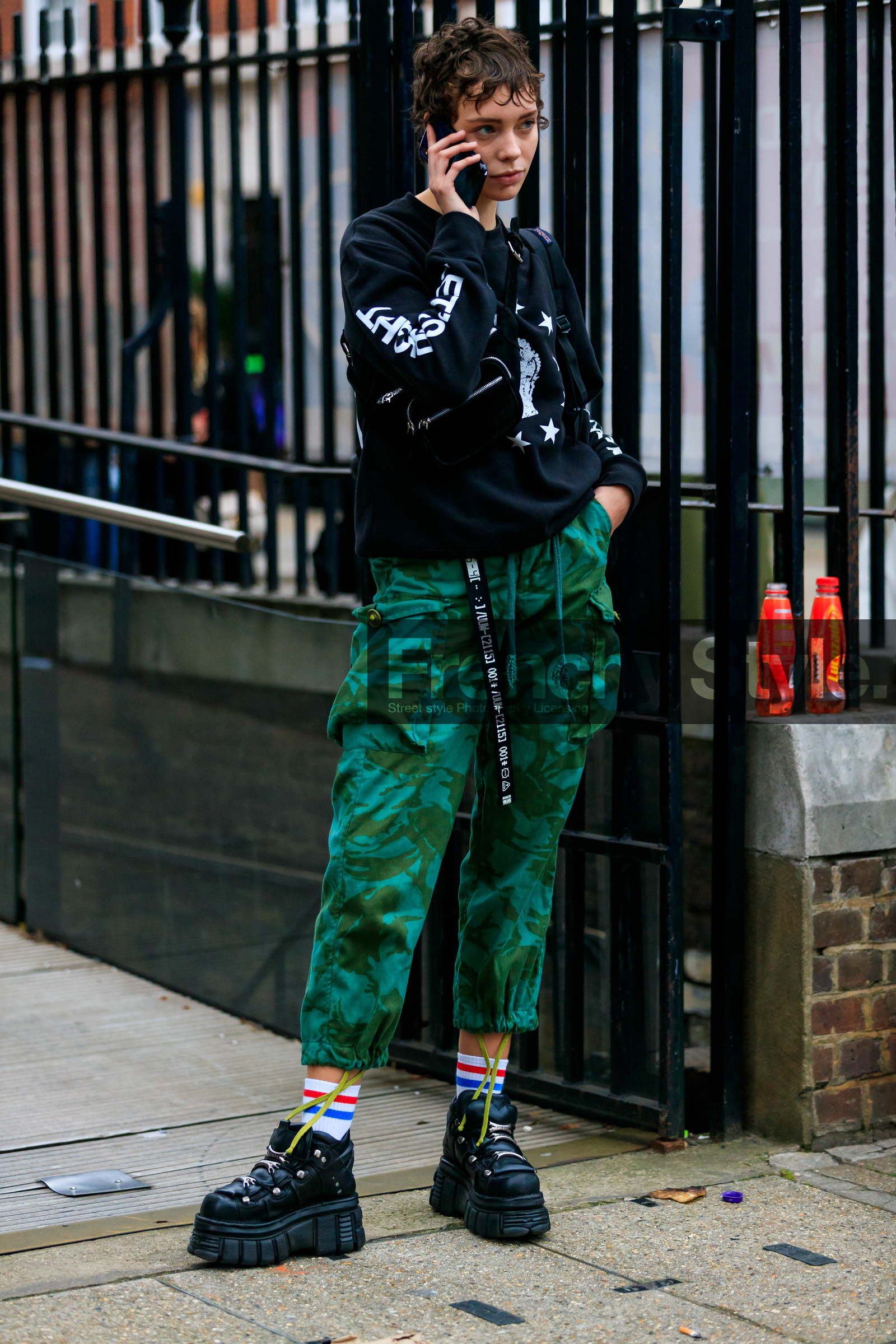 black shoes, black sweater, graphic pants, green pants, leather shoes, model, printed pants, printed sweater, short hair, stars, trousers, LONDON, LFW, fashion week, frenchystyle, FW, jonathan paciullo, street style, AUTUMN WINTER 2019-2020, AW 19-20, FW 19-20, FALL WINTER 2019-2020, vertical, full length
