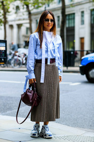 balenciaga, blue shirt, bordeaux, burgundy, graphic skirt, grey skirt, houndstooth pattern, leather bag, leather shoes, pleated skirt, printed skirt, red bag, red belt, sunglasses, white sneakers, fashion week, frenchystyle, FW, jonathan paciullo, street style, LFW, LONDON, SPRING SUMMER 2019, SS 19, vertical, full length
