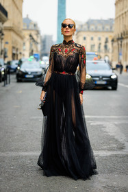 longdress, hermes bag, mini bag, black handbag, black sunglasses, black dress, embroidered dress, red embroideries, black tulle, golden earring, fashion week, frenchystyle, FW, jonathan paciullo, street style, PARIS, PFW, SPRING SUMMER 2022, SS 22, full length, vertical
