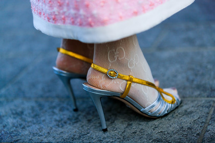 high heels, leather shoes, shiny shoes, silver shoes, fashion week, frenchystyle, FW, jonathan paciullo, street style, MFW, MILAN, AUTUMN WINTER 2019-2020, AW 19-20, FALL WINTER 2019-2020, FW 19-20, atmosphere details, detail, horizontal