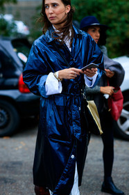 black trench coat, polish trench coat, white shirt, white bracelet, black bracelet, fashion week, frenchystyle, FW, jonathan paciullo, street style, SPRING SUMMER 2020, SS 20, PFW, PARIS, vertical, full length