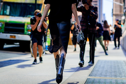 atmosphere details, back detail, black bag, black shoes, black skirt, black t shirt, cowboy boots, detail, fashion week, frenchystyle, FW, high heels, horizontal, jonathan paciullo, leather bag, leather shoes, leather skirt, NEW YORK, NYFW, SPRING SUMMER 2018, SS 18, street style