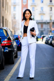 AUTUMN WINTER 2017-2018, AW 17-18, black bag, black shoes, black top, cropped top, FALL WINTER 2017-2018, fashion week, frenchystyle, full length, FW, FW 17-18, jonathan paciullo, leather bag, leather shoes, MFW, MILAN, nicole warne, street style, trousers, vertical, white jacket, white pants, white suit
