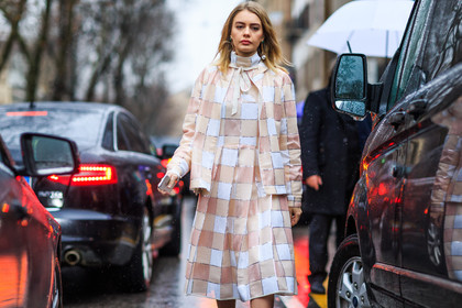 alina gelzina, atmosphere details, AUTUMN WINTER 2016-2017, AW 16-17, beige, check jacket, checked dress, detail, FALL WINTER 2016-2017, fashion week, frenchystyle, FW, FW 16-17, graphic dress, graphic jacket, horizontal, jonathan paciullo, LFW, LONDON, MENSWEAR, nude, pink, pink dress, pink jacket, plaid, printed dress, sheer dress, street style, white