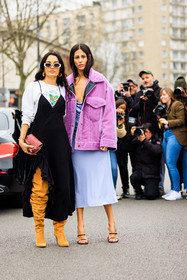 purple jacket, velvet jacket, purple skirt, midi skirt, loewe sandals, black sandals, mini bag, fluo green bag, printed sweat, white sweatshirt, black dress, loewe bag, burgundy bag, multiple bracelets, white sunglasses, highknee boots, mustard yellow boots, amina muaddi, gilda ambrosio, street style, jonathan paciullo, FW, frenchystyle, fashion week, AUTUMN WINTER 2022-2023, FALL WINTER 2022_2023, FW 22-23, PFW, PARIS, full length, vertical