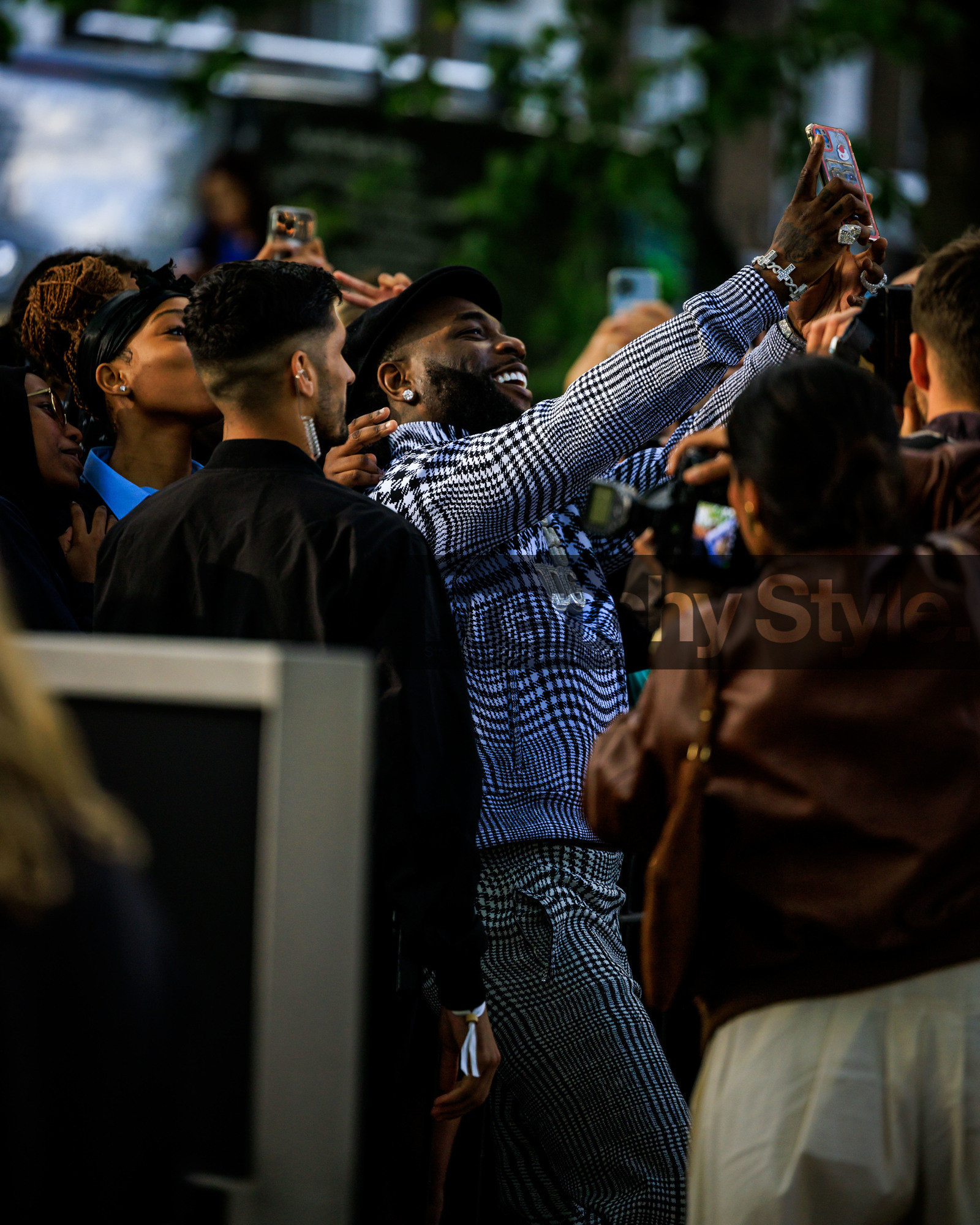 fashion week, frenchystyle, FW, jonathan paciullo, street style, LFW, LONDON, atmosphere details, detail, SPRING SUMMER 2024, SS 24