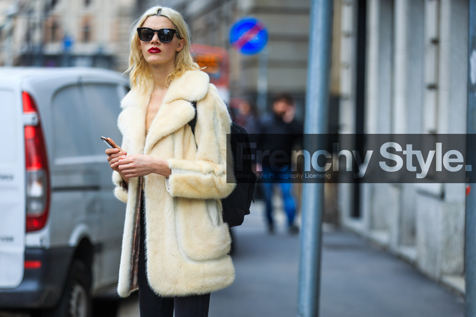 atmosphere details, AUTUMN WINTER 2016-2017, AW 16-17, black denim, denim pants, detail, FALL WINTER 2016-2017, fashion week, frenchystyle, fur coat, fur jacket, FW, FW 16-17, golden top, horizontal, jeans, jonathan paciullo, LFW, LONDON, MENSWEAR, model, red lips, street style, sunglasses, trousers, white coat, white fur, white jacket