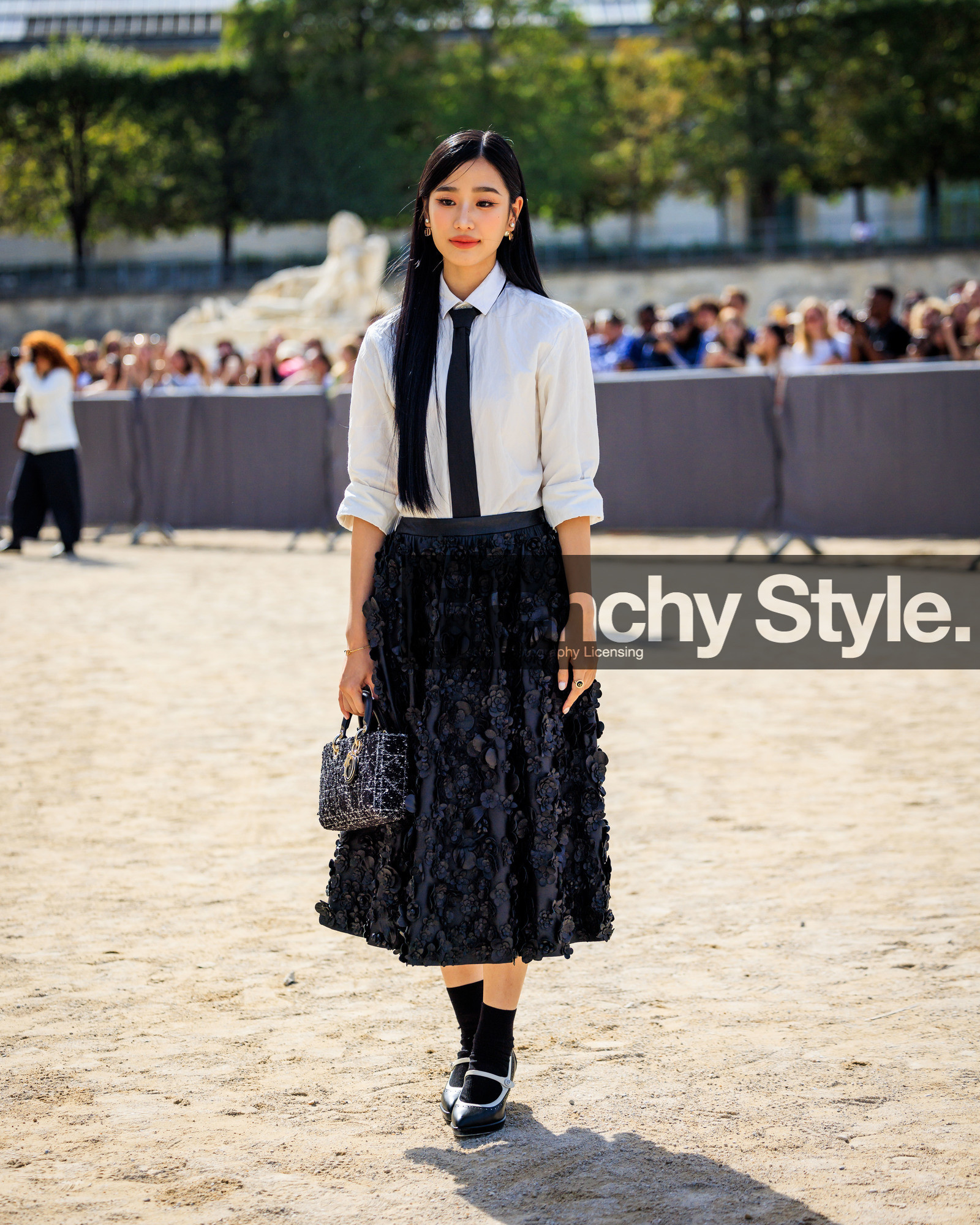 fashion week, frenchystyle, FW, jonathan paciullo, street style, PFW, PARIS, SPRING SUMMER 2024, SS 24, full length, vertical