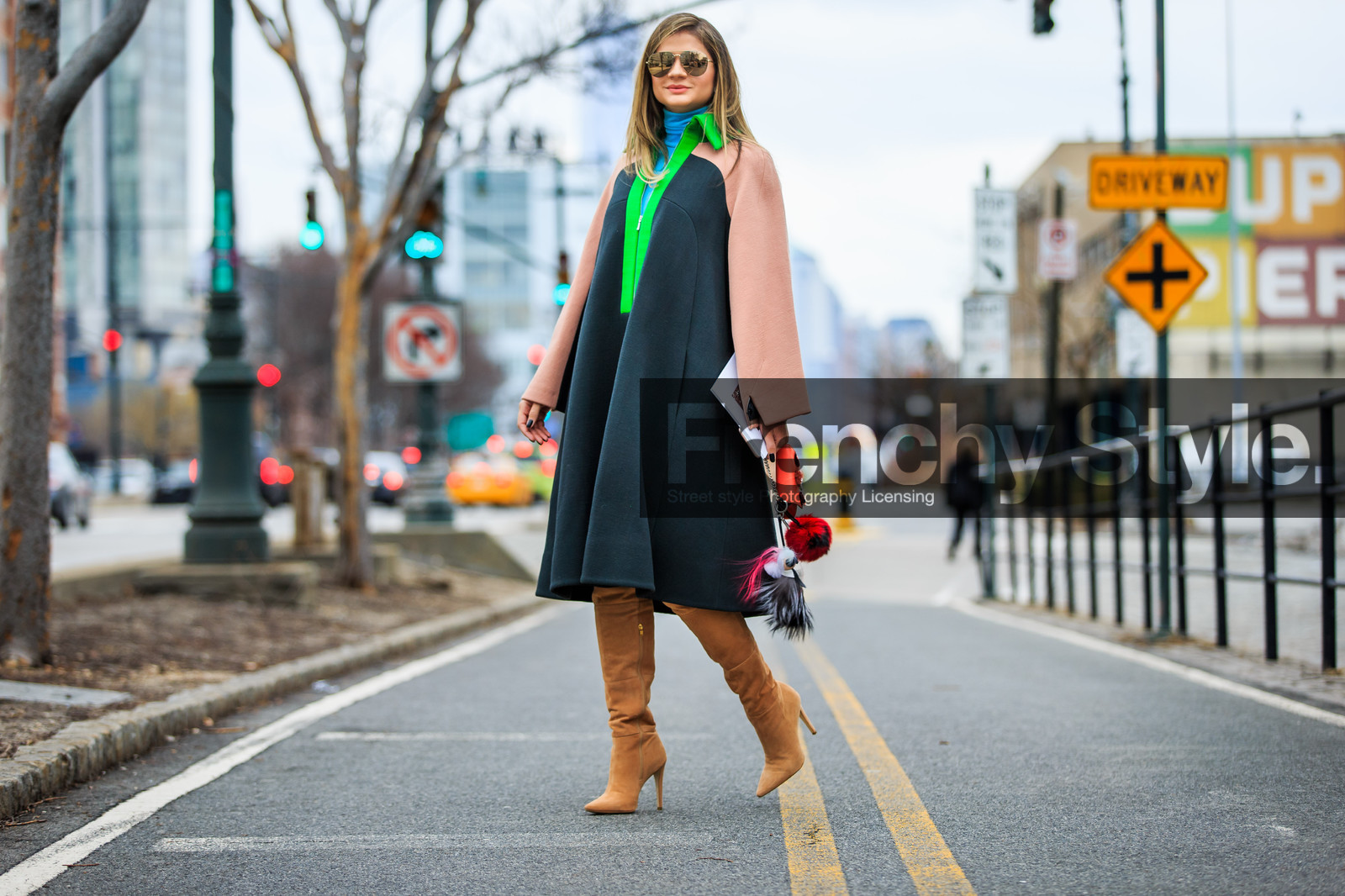 atmosphere details, AUTUMN WINTER 2016-2017, aviator sunglasses, AW 16-17, beige boots, blue sweater, camel boots, fashion week, fendi, fluo, frenchystyle, full length, fun bag, fur bag, FW, FW 16-17, green coat, high boots, high heels, horizontal, jonathan paciullo, NEW YORK, NYFW, street style, suede shoes, sunglasses, thassia naves, turquoise, turtleneck sweater, woman