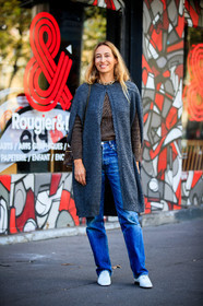 alexandra golovanoff, dark grey cardigan, dark grey cape, dark grey coat, brown pullover, knit coat, knit cape, knitwear, blue jeans, denim, white leather derbies, golden necklace, big chain necklace, PARIS, PFW, fashion week, frenchystyle, FW, jonathan paciullo, street style, SPRING SUMMER 2021, SS 21, vertical, full length