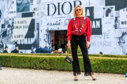 black bag, black pants, black shoes, christian dior, earrings, embroidered sweater, floral, flowers, fringes, high heels, leather bag, leather pants, leather shoes, red knit, red sweater, sunglasses, trousers, fashion week, frenchystyle, FW, jonathan paciullo, street style, PFW, PARIS, AUTUMN WINTER 2018-2019, FALL WINTER 2018-2019, FW 18-19, horizontal, atmosphere details, full length