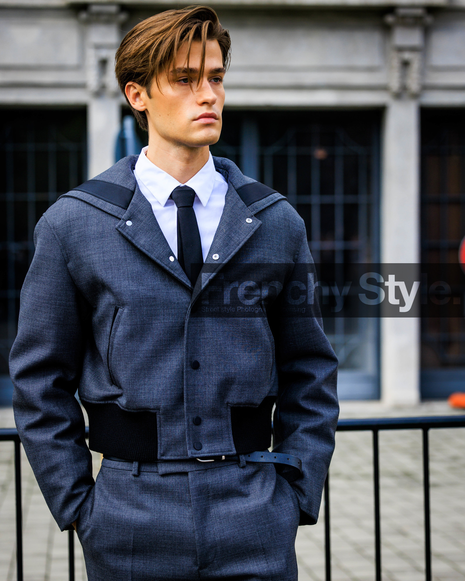 MILAN, MFW, frenchystyle, fashion week, FW, jonathan paciullo, street style, SPRING SUMMER 2024, SS 24, vertical, atmosphere details, detail