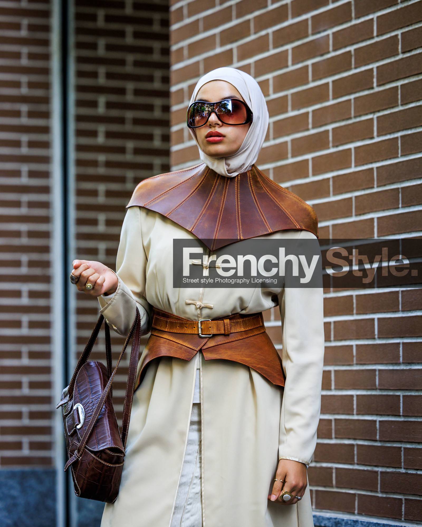 fashion week, frenchystyle, FW, jonathan paciullo, street style, MFW, MILAN, SPRING SUMMER 2024, SS 24, vertical, atmosphere details, detail